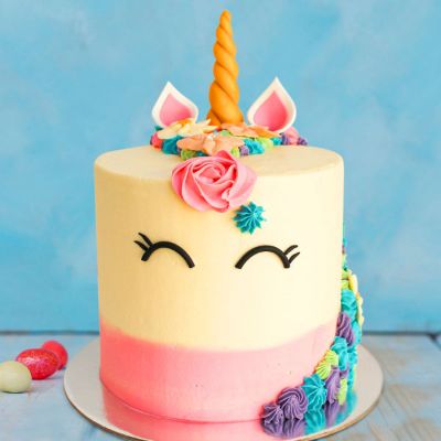 Shiny Unicorn Vanilla cake