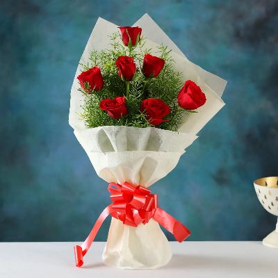 Serendipity Red Roses Bunch