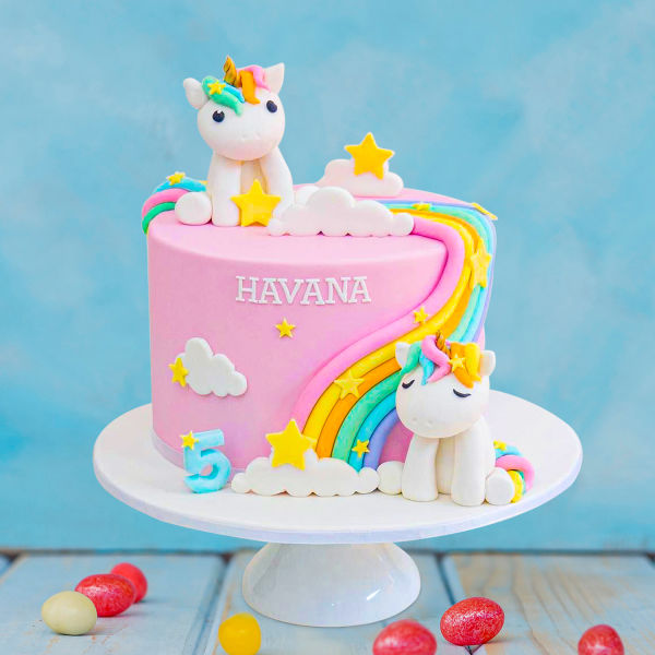  Heaven Unicorn cake