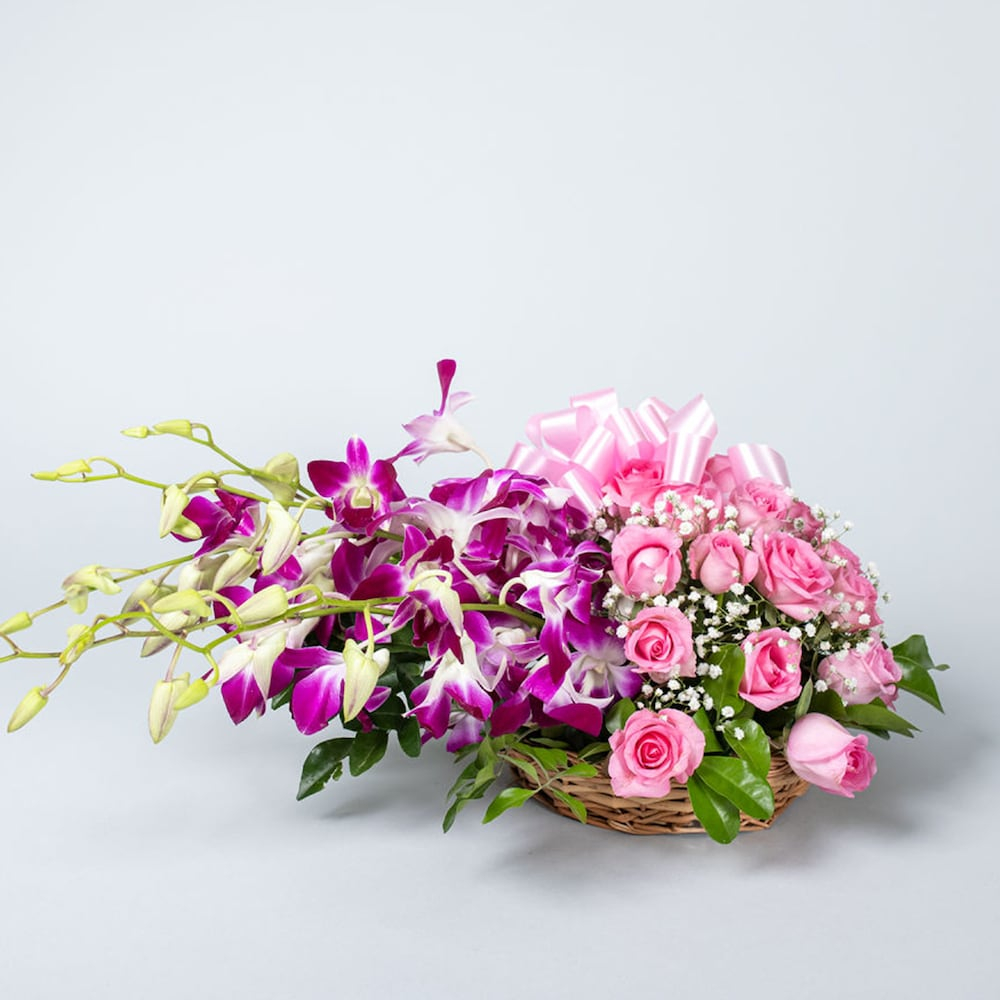  Elegant Pink Mixed Flowers Basket